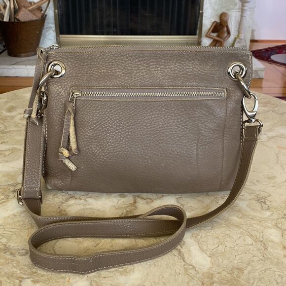 Vintage Roots Leather Cross Body Bag - Picture 2 of 11